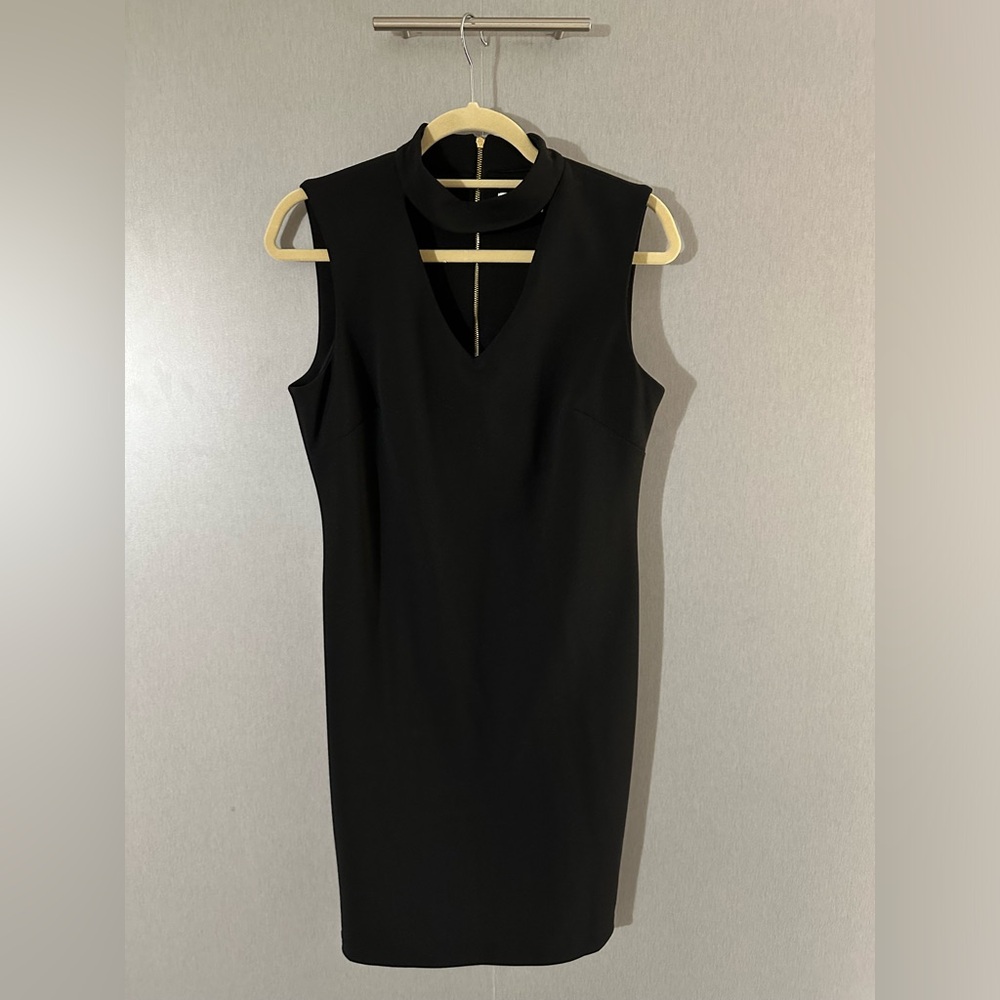 Black Calvin Klein dress with choker and deep size 10